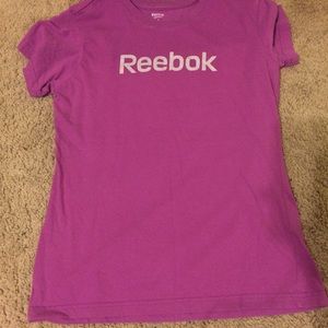 Reebok t shirt
