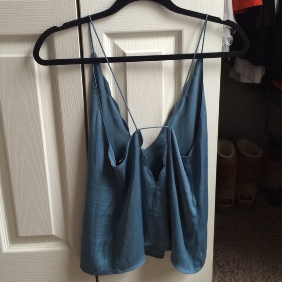 Kimchi Blue silky scalloped cami - Picture 2 of 3
