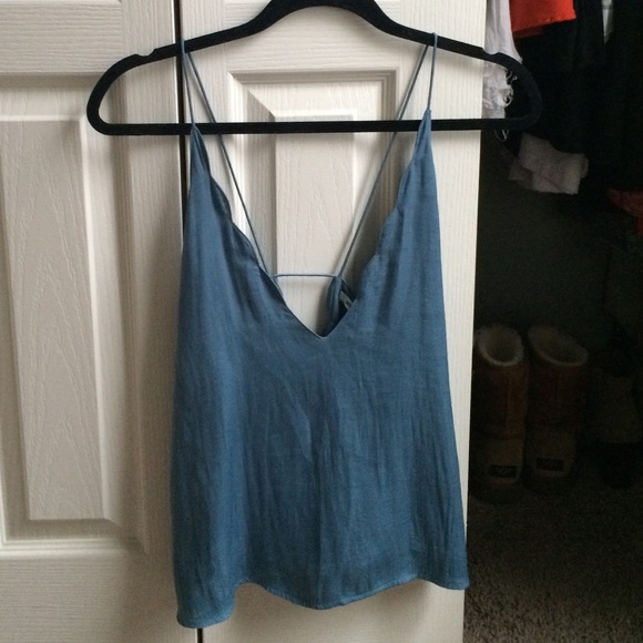 Kimchi Blue silky scalloped cami - Picture 3 of 3