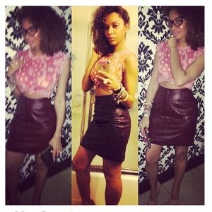 Vintage 1980s Winlet Leather Skirt