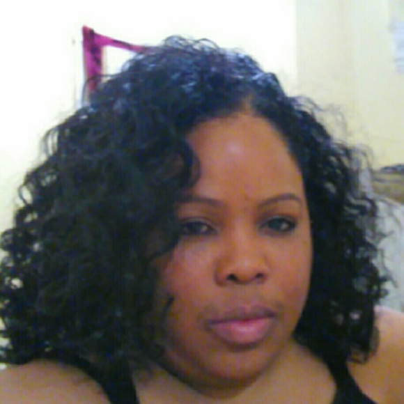 Meet your Posher, Lynette - Picture 1 of 1