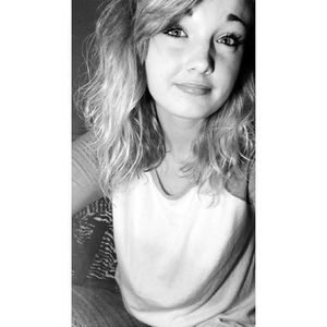 Meet your Posher, Dakota