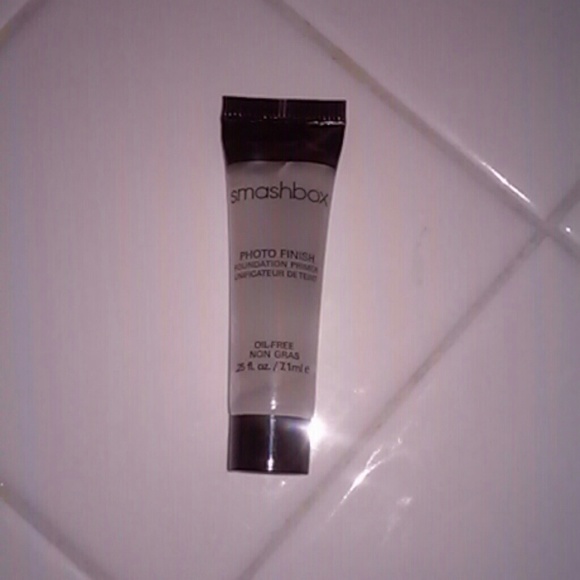 New never used Smashbox photo finish primer