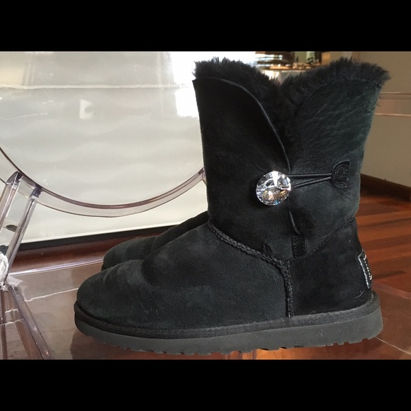 💍Bailey Button Bling Uggs