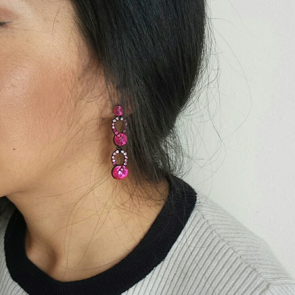 DONATED* Pink Jeweled Dangle Earrings - Picture 2 of 2