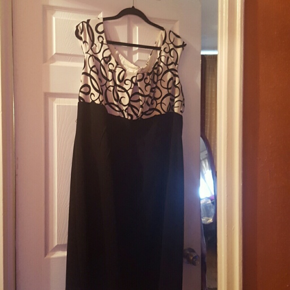 Black and white dress
