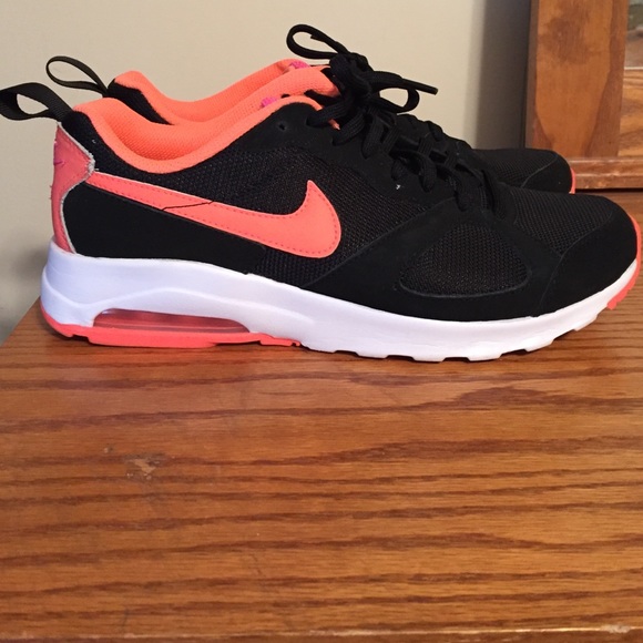 Nike Shoes - Nike Air Max - blank, pink, and white