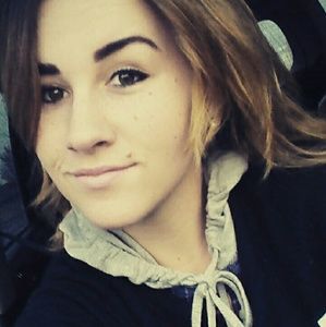 Meet your Posher, Sierra