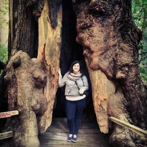 Meet your Posher, Dana