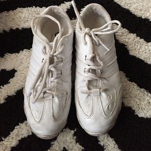Nfinity Game Day Cheerleading Sneakers