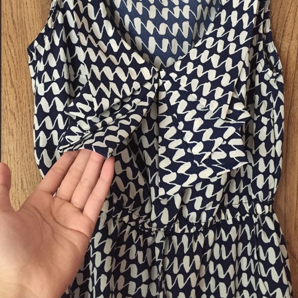 Cute navy dress - Picture 3 of 3