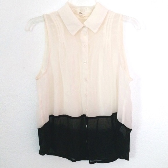Cream & black colorblocked sheer button down top - Picture 1 of 2