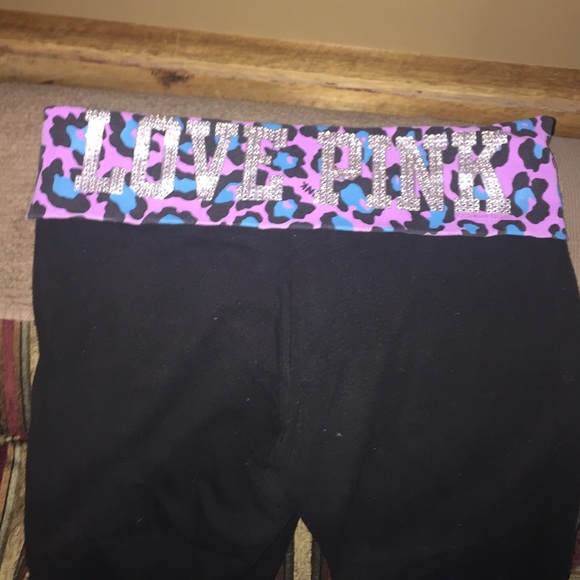 PINK Capri yogas