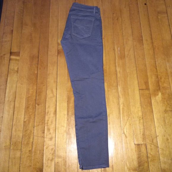 Gap grey skinny jeans!