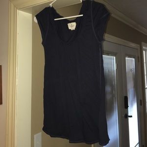 American Eagle Outfitters navy top