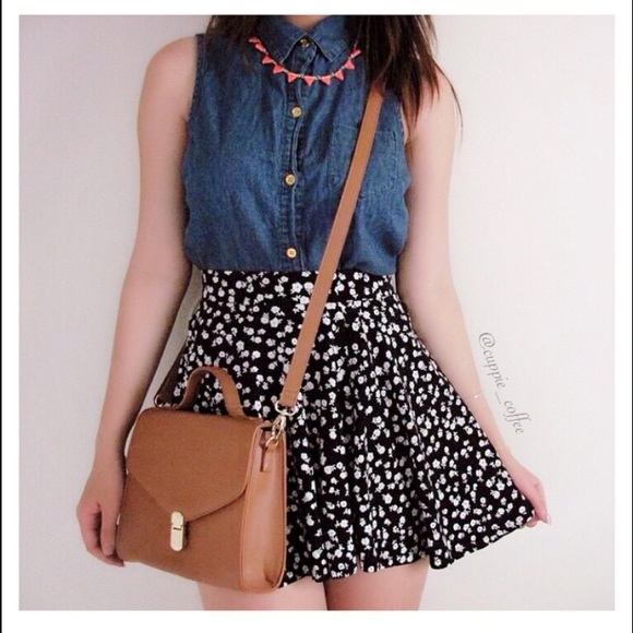 Forever21 skater skirt - Picture 1 of 2