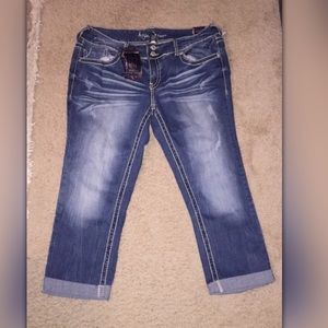 ❤️❤️Size 15/16 Capri Jeans❤️❤️
