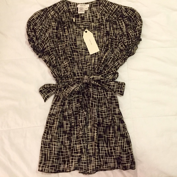 NWT Sophie Max Black Ivory Blouse Cardigan  XS