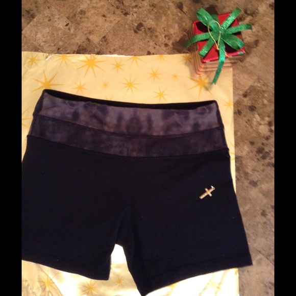🚴🚴🚴 Lululemon 🚴🚴🚴 - Picture 4 of 4