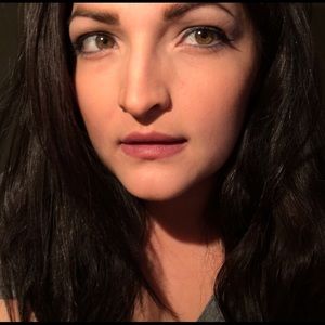 Meet your Posher, Sylvia