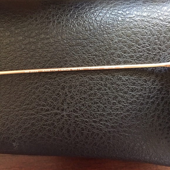 Ray-Ban sunglasses. - Picture 4 of 4