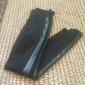 *HOLD* Body shaping leggings with leather sides