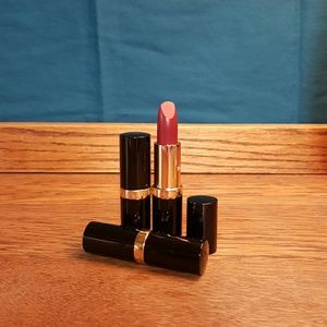 ELIZABETH ARDEN EXCEPTIONAL LIPSTICK ~ NEW