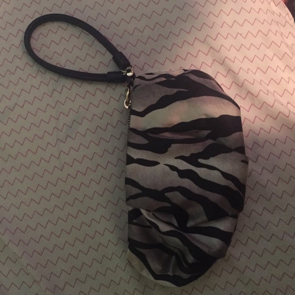Henri bendel small clutch - Picture 1 of 3