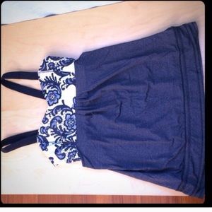 Lululemon tank top