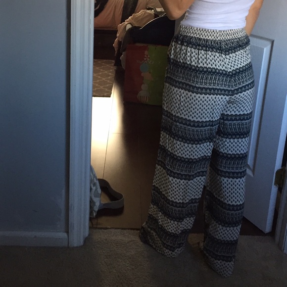 American eagle piazzo pants - Picture 2 of 3