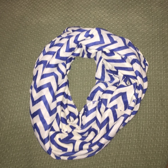 Chevron infinity scarf