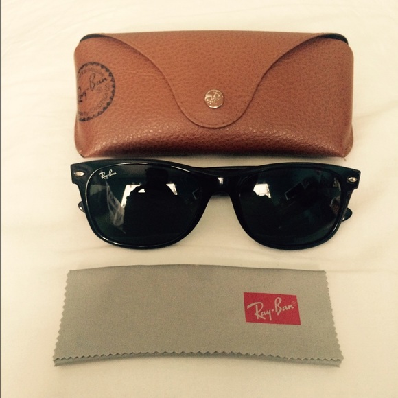 Ray-Ban New Wayfarer sunglasses main image 4