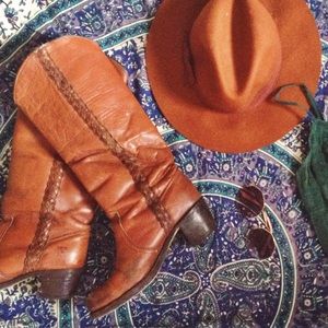 Vintage 70s Frye Boots size 8-8.5