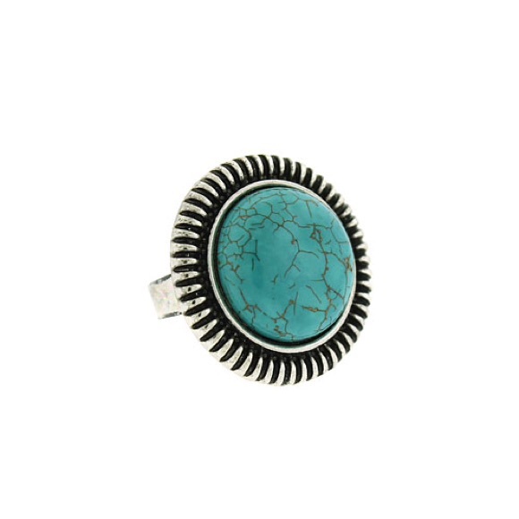 HOST PICK!!!✨Circle Textured Stone Ring✨