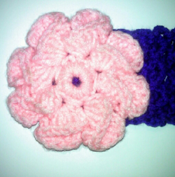 Crochet Flower Headband - Picture 2 of 2