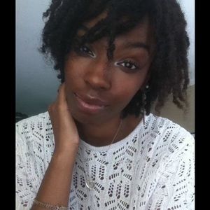 Meet your Posher, Mela