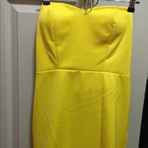 Look book strapless dress