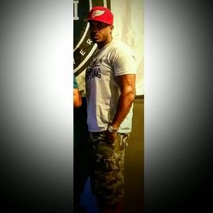 Meet your Posher, Faison