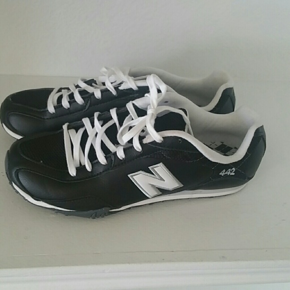New Balance Sneakers