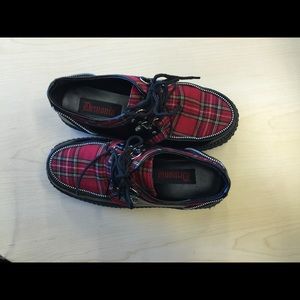 Plaid creepers
