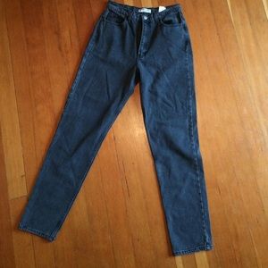 AA high waist jean in stone wash