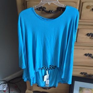 Blue half sleeve top