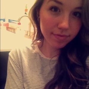 Meet your Posher, Hannah