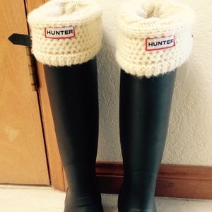 Hunter original tall rain boot (women) and welly