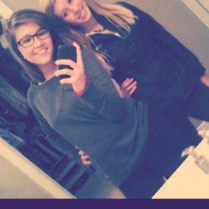 Meet your Posher, Bailey ashton