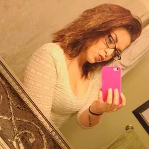 Meet your Posher, Casey