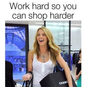 Meet your Posher, Courtney