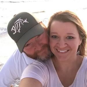 Meet your Posher, Lindy