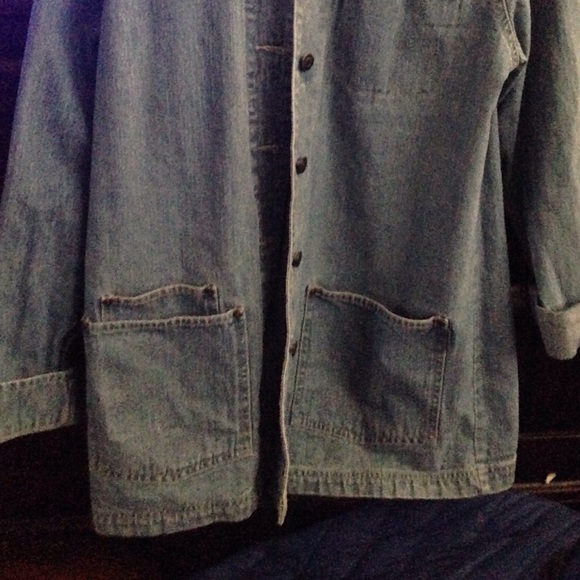 Jean jacket - Picture 2 of 3