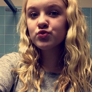 Meet your Posher, Maggie